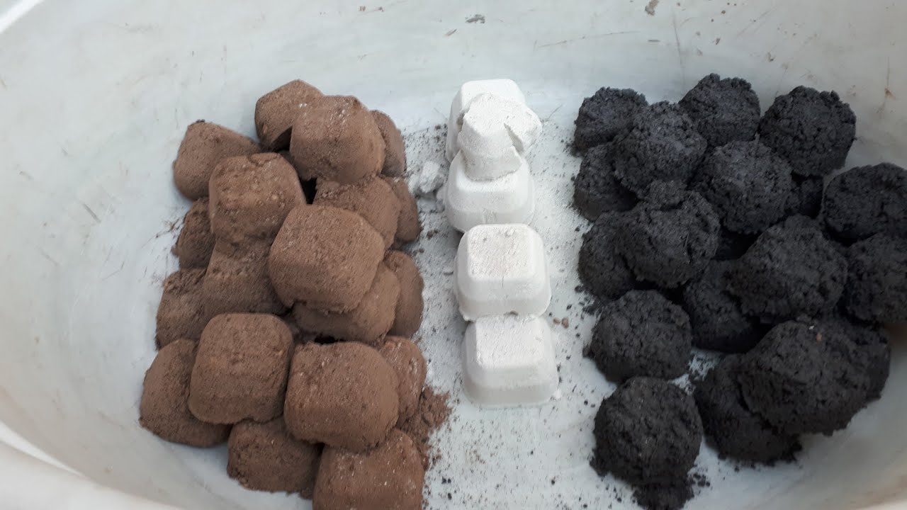 ASMR:so dusty pure charcoal,white cement,red dirt crumbling in bucket/dust play/satisfying