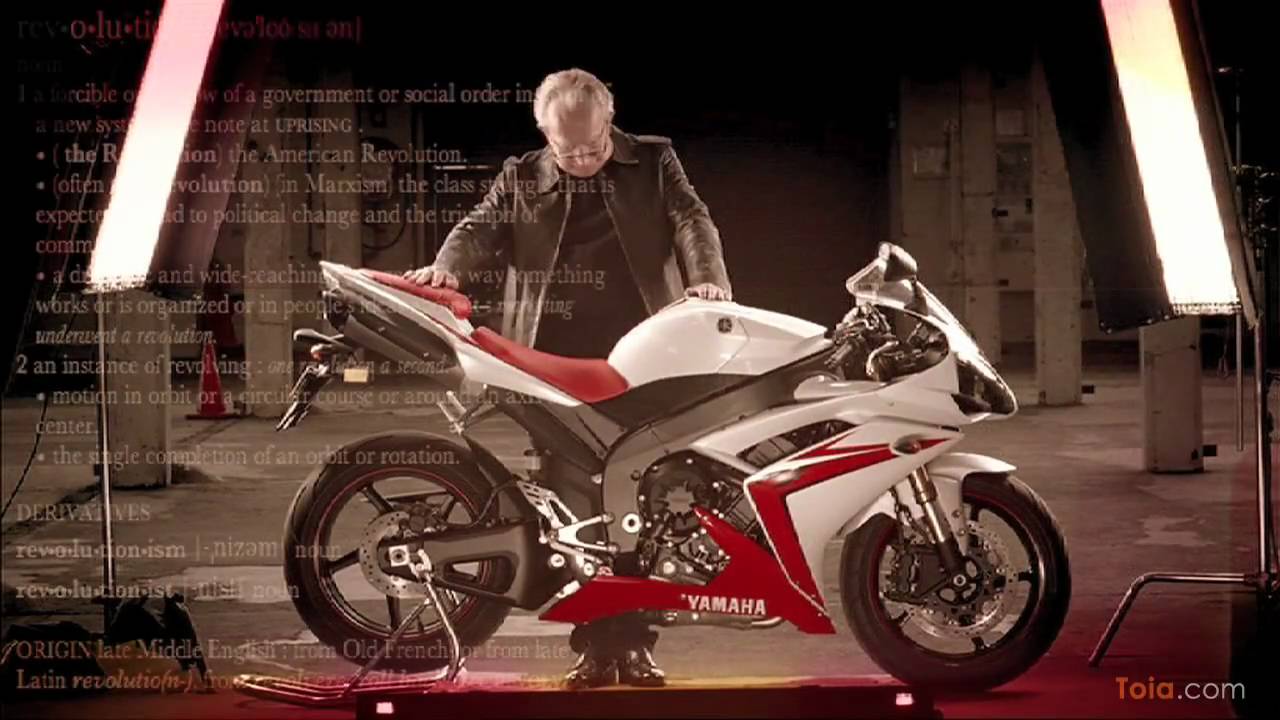 Yamaha R1 