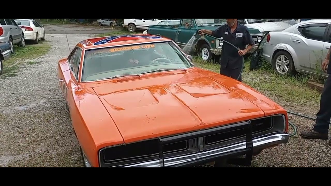 General Lee! #mopar #dukesofhazzard #generallee #fast #muscle #car #automobile #1969 #dodge 