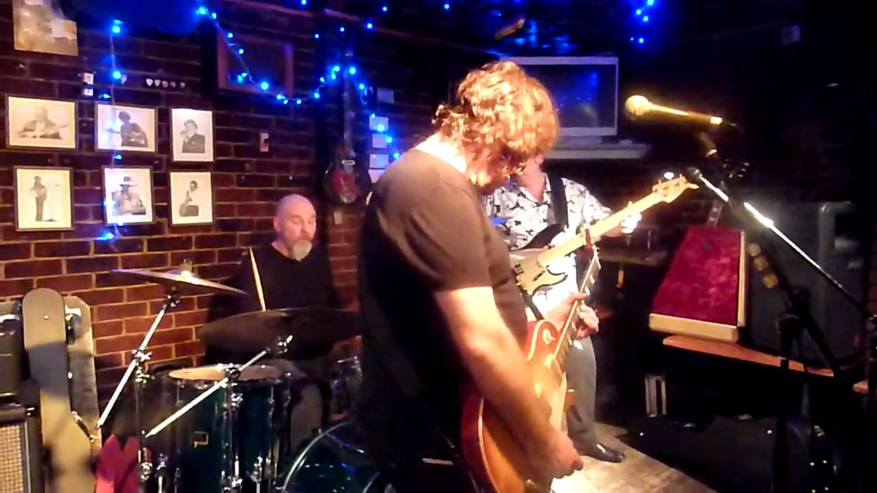 GARY MOORE live at The Ranelagh pub, Brighton