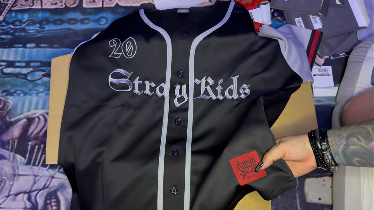 Stray Kids Unboxing - DominATE tour Japan Merch