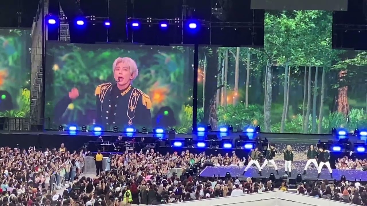 TXT Can't We Just Leave The Monster Alive Concert At BMO Stadium LA. CA, 05/28/2023 - Part #4 - 4K.