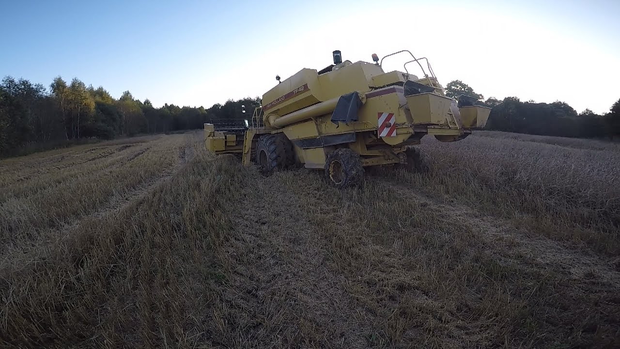 New Holland TF 42 mudding