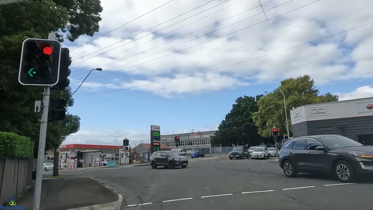 Bomaderry to Nowra Town Centre Driving Tour | NSW Driving | NSW Australia