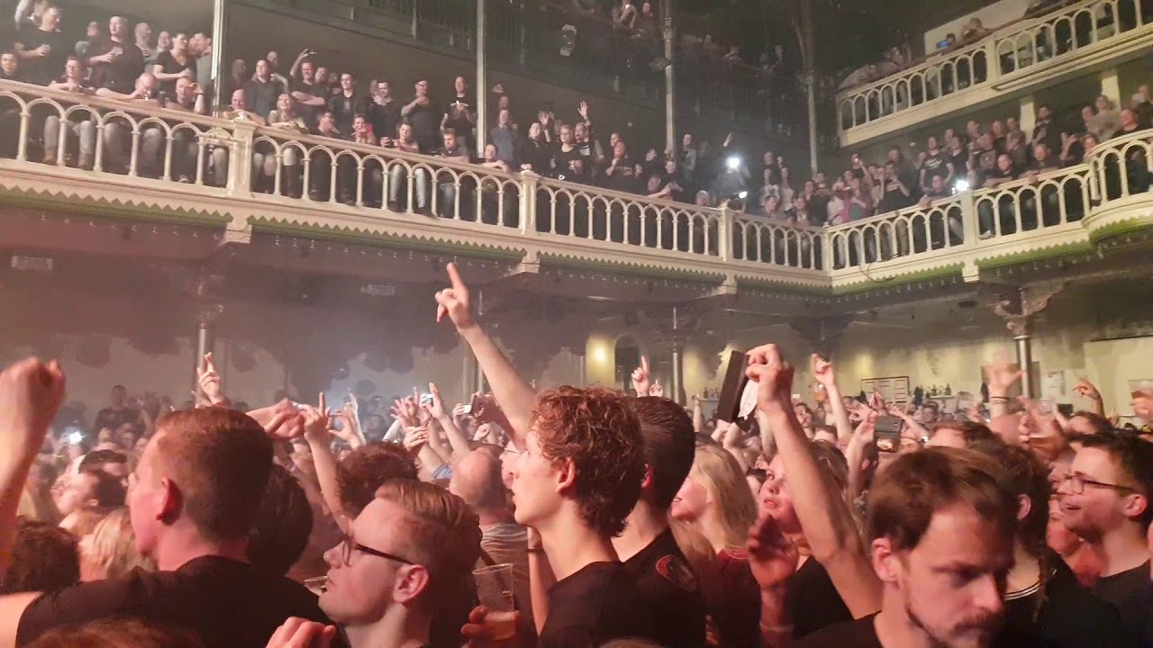 Bökkers in Paradiso met Henk wijngaard  de vlam in de pijp