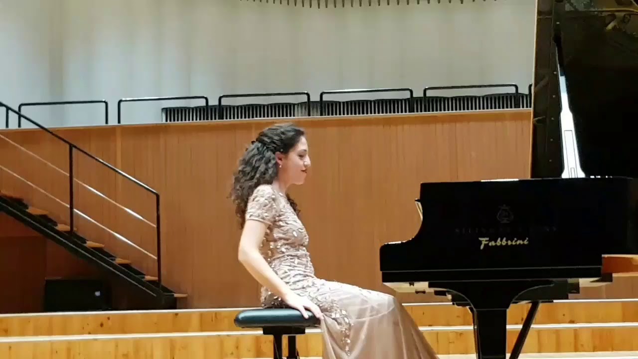 Beatrice Rana -  J.S.Bach - Gigue dalla Partita n.1 BWV 825