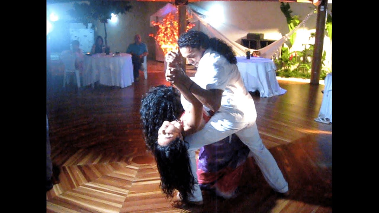 The Dias Family Zouk Lambda with Berg, Magda & Solange (Magda Tribute)