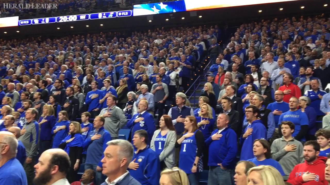 Rupp crowd sings anthem