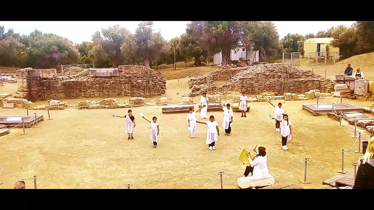 Αντιγόνη Σοφοκλή - 4ο Μειονοτικό Σχολείο Κομοτηνής