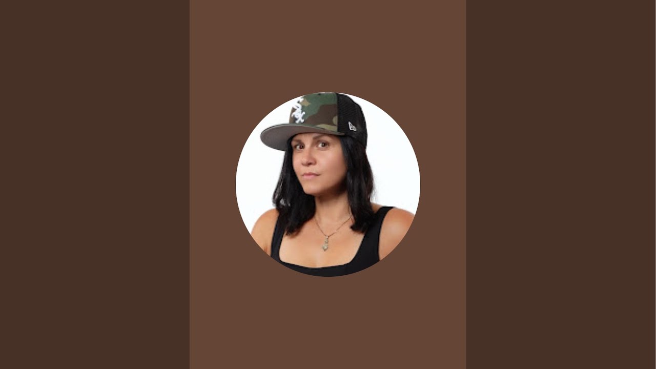 Elizabeth Pate is live! LITTLE OLE JAEL ⛏️⛏️⛏️⛏️