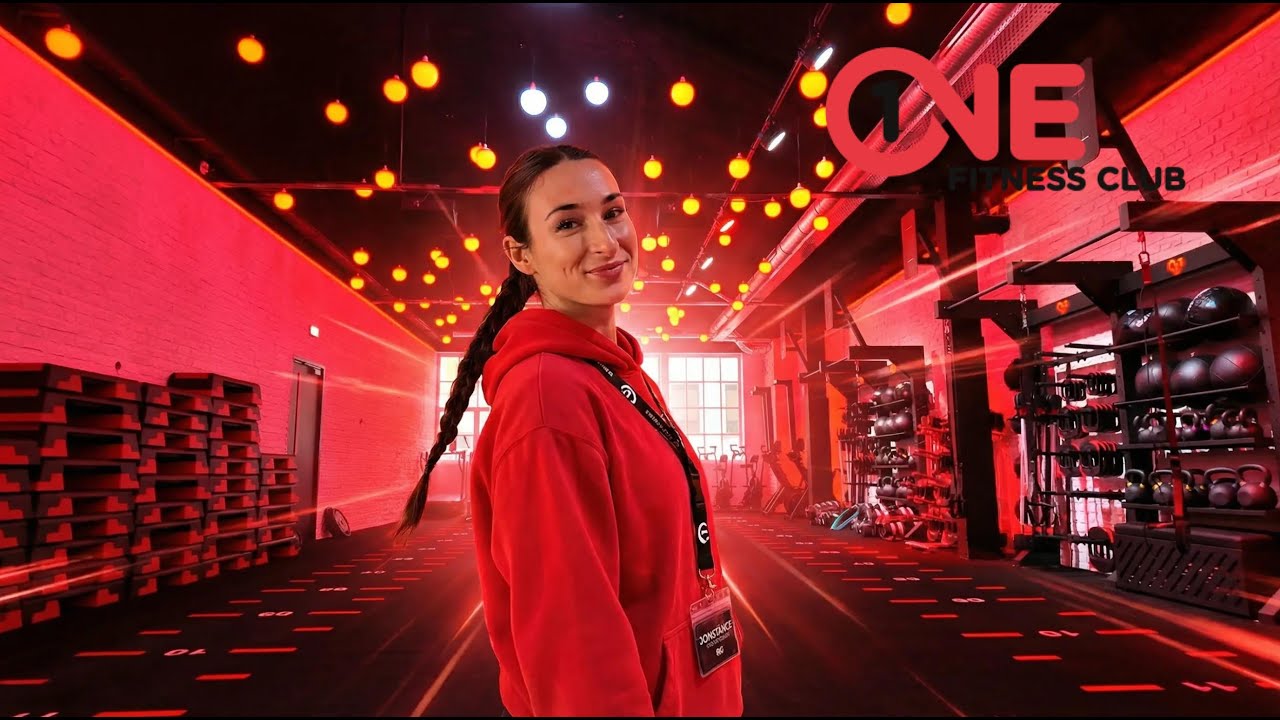 A DAY WITH ME dans la plus belle salle de sport de France !!! (One Fitness)