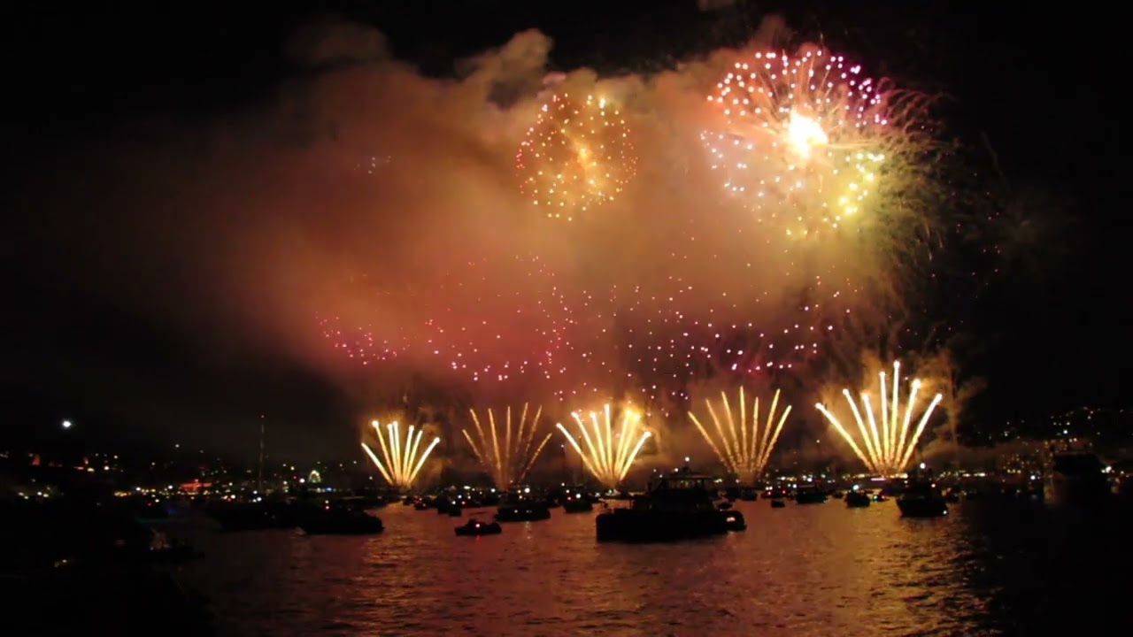 La Suède au Festival international Pyrothencnique de Cannes - 4 juillet 2025