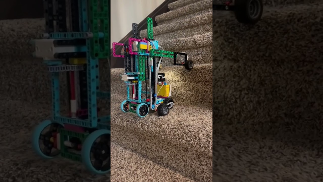 LEGO spike prime stair climbing robot