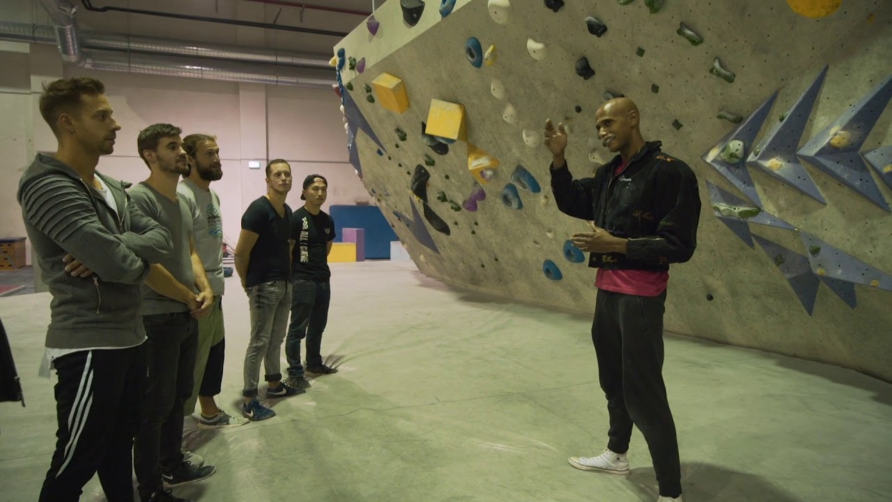 Tag 4 - Antoine Boot Camp (Boulderwand - Bullenwand)