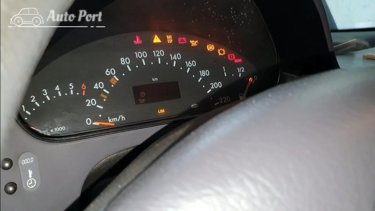 Жесть на СТО или будни автомехаников #123.Lancer сдался!? УМЗ -БОЛЬ.Mersedes A140 снова в строю.