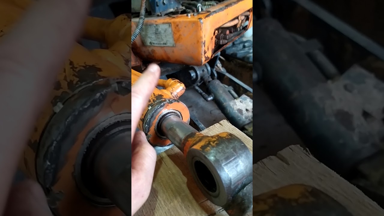 Ремонт миниэксковатора Hitachi EX15 (часть 1)