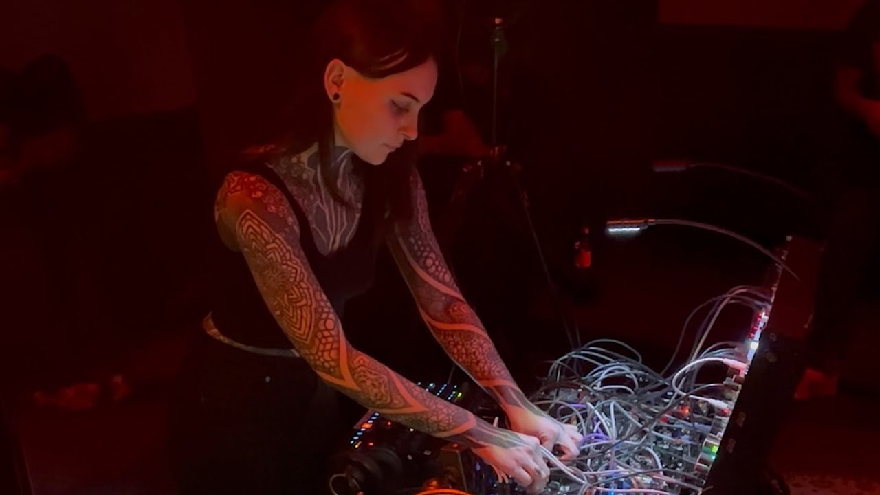 Krista Bourgeois - Hard Industrial Techno Modular Live Set