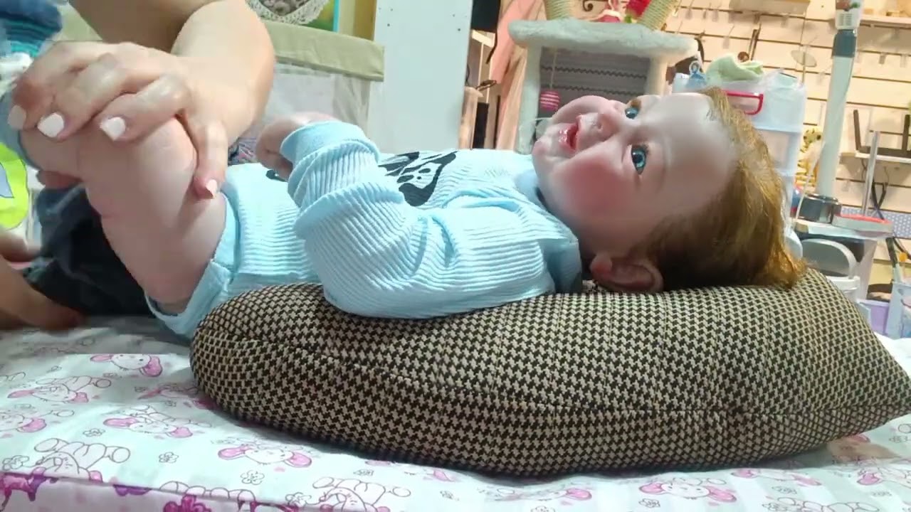 Uauuuu 🥳👏 Visual novo, olhos , sombrancelha, cílios. Um tapa no visual do Isaías Davi