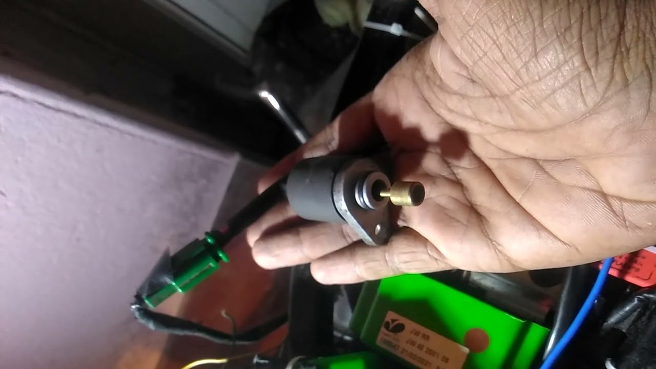 PULSAR 135 LS BS3 AUTO CHOKE SYSTEM WORKING.(old carburettor 2011).