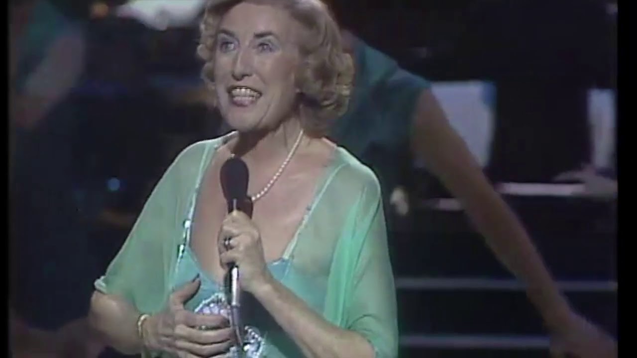 Vera Lynn: Night of 100 Stars (1980)