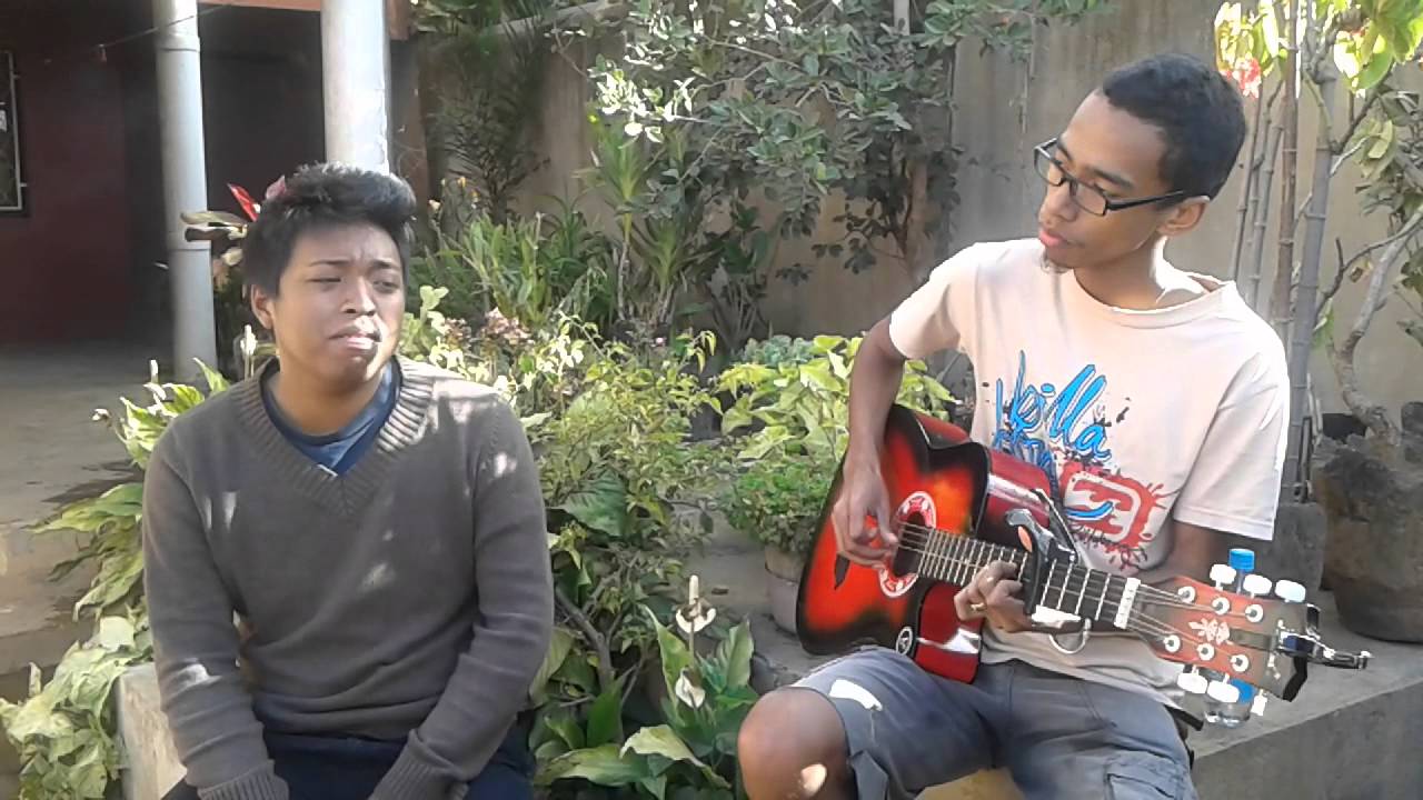 Mahaleo Isekely (cover emilien larry)