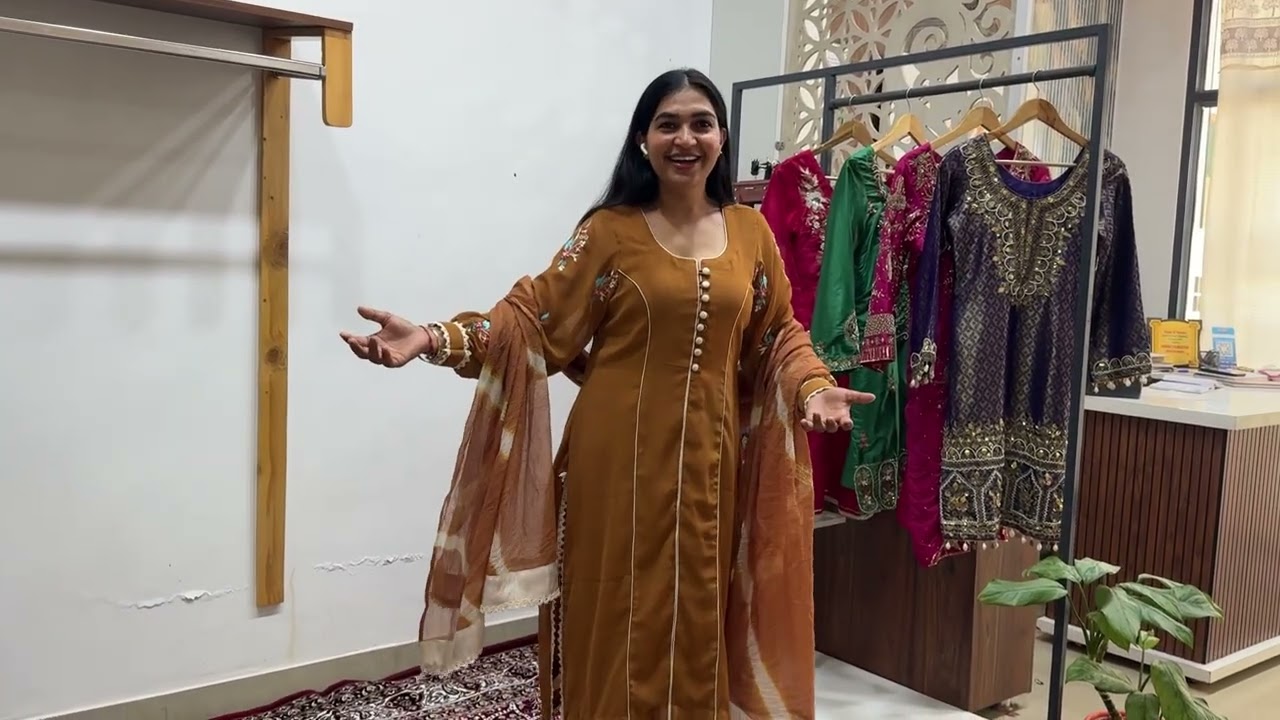 ਬੋਹਤ ਘੱਟ ਰੇਟ ਵਿੱਚ ਸੂਟ ਤਿਆਰ ਗਰਮੀ ਵਾਲੇ 🌸|| ਕੋਈ ਮਰਜ਼ੀ ਰੰਗ ਕਰਵਾਓ ❤️🙏🏻||