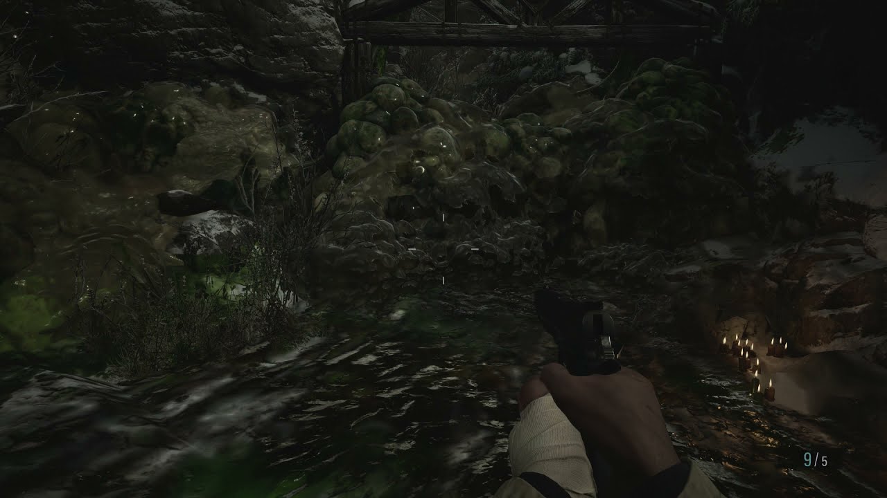 Resident Evil Village - Village #3: East Old Town: Collect Notes, Defeat Lycans, Reach Windmill Pigs