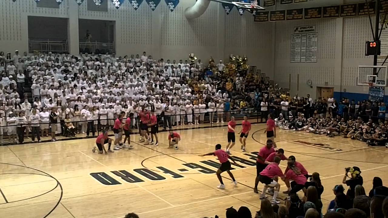 Spring-Ford Juniors (2013) PowderPuff Cheerleaders