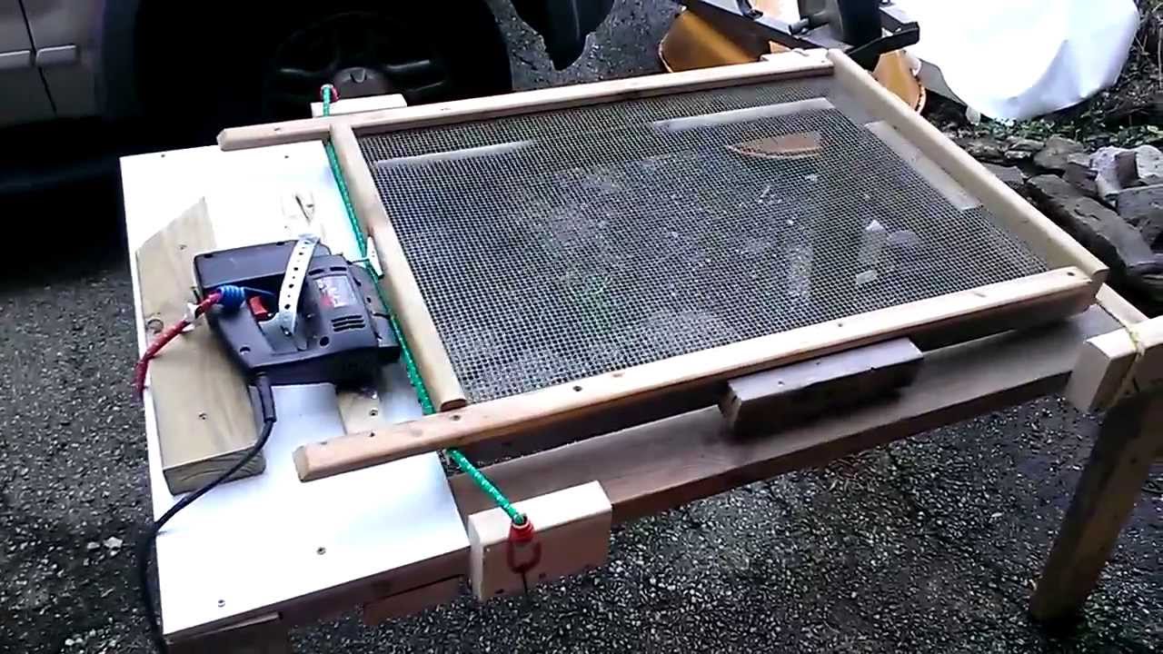 Dirt Sifter Shaker Table