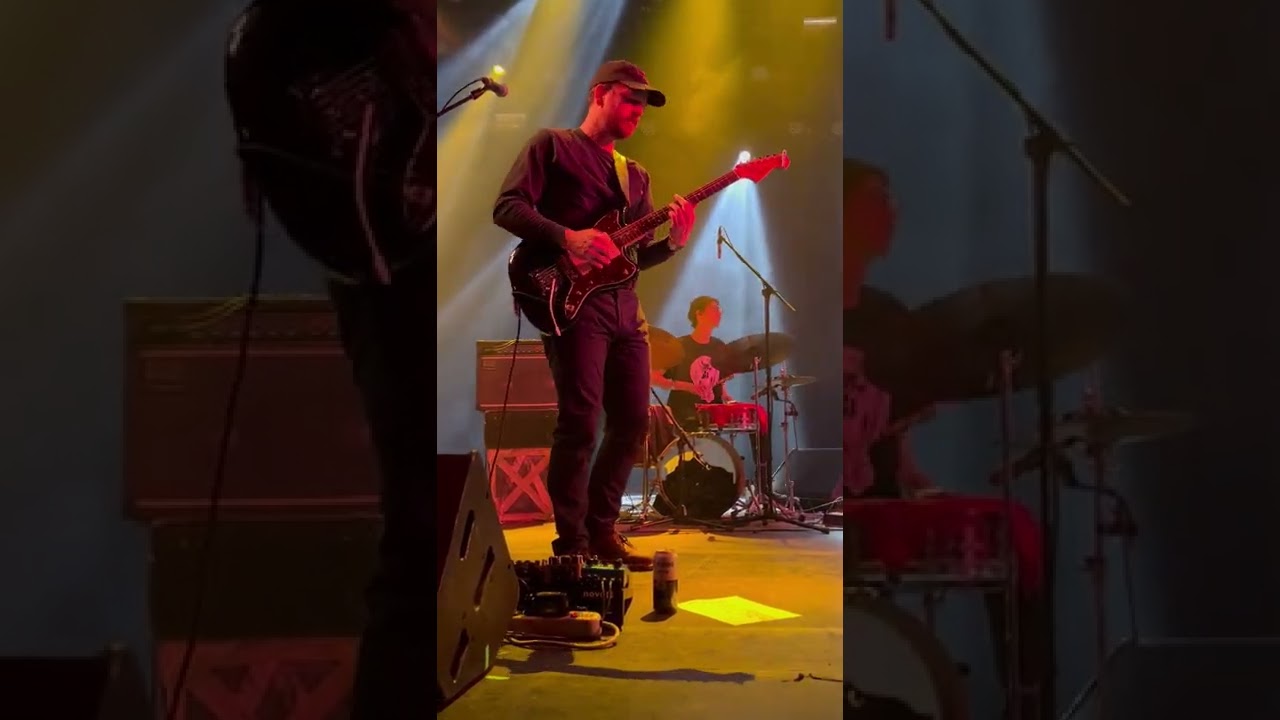Men I Trust - Tree Among Shrubs Live at Theatre Corona (4/28/22)