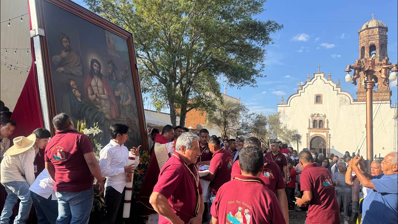 Procesión en Tzintzuntzan  señor del Rescate #Anakristy 🙏🇲🇽