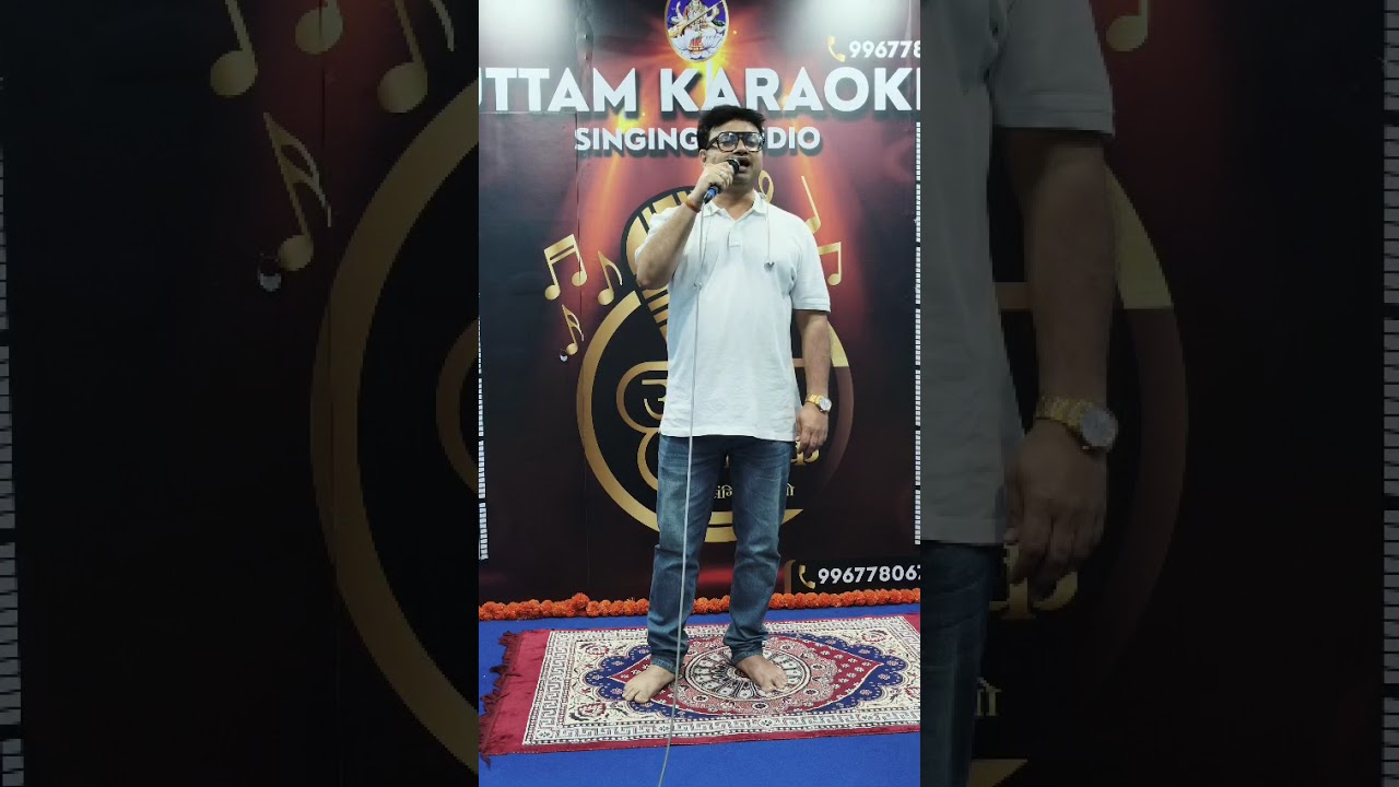 #bollywoodsongs #hindisong #moviemusic #singer #singing #Baho Ke Darmiyan Do Pyar Mil Rahe Hai 