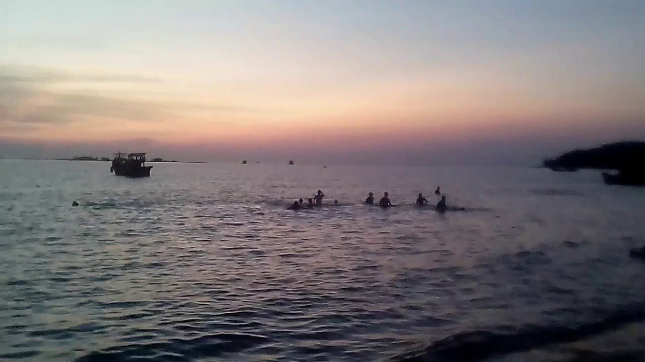 Vy Vo Xuan Channel - Movie Clips