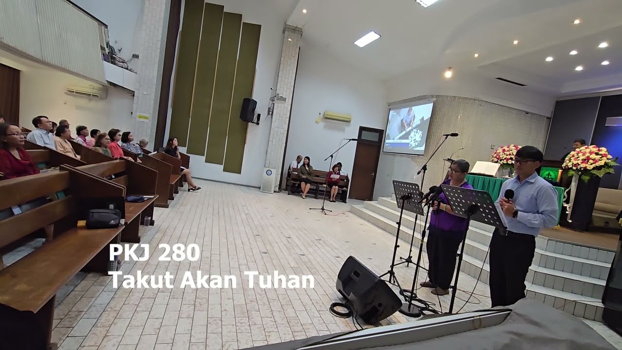 PKJ 280 Takut Akan Tuhan.  GKI Bekasi Timur