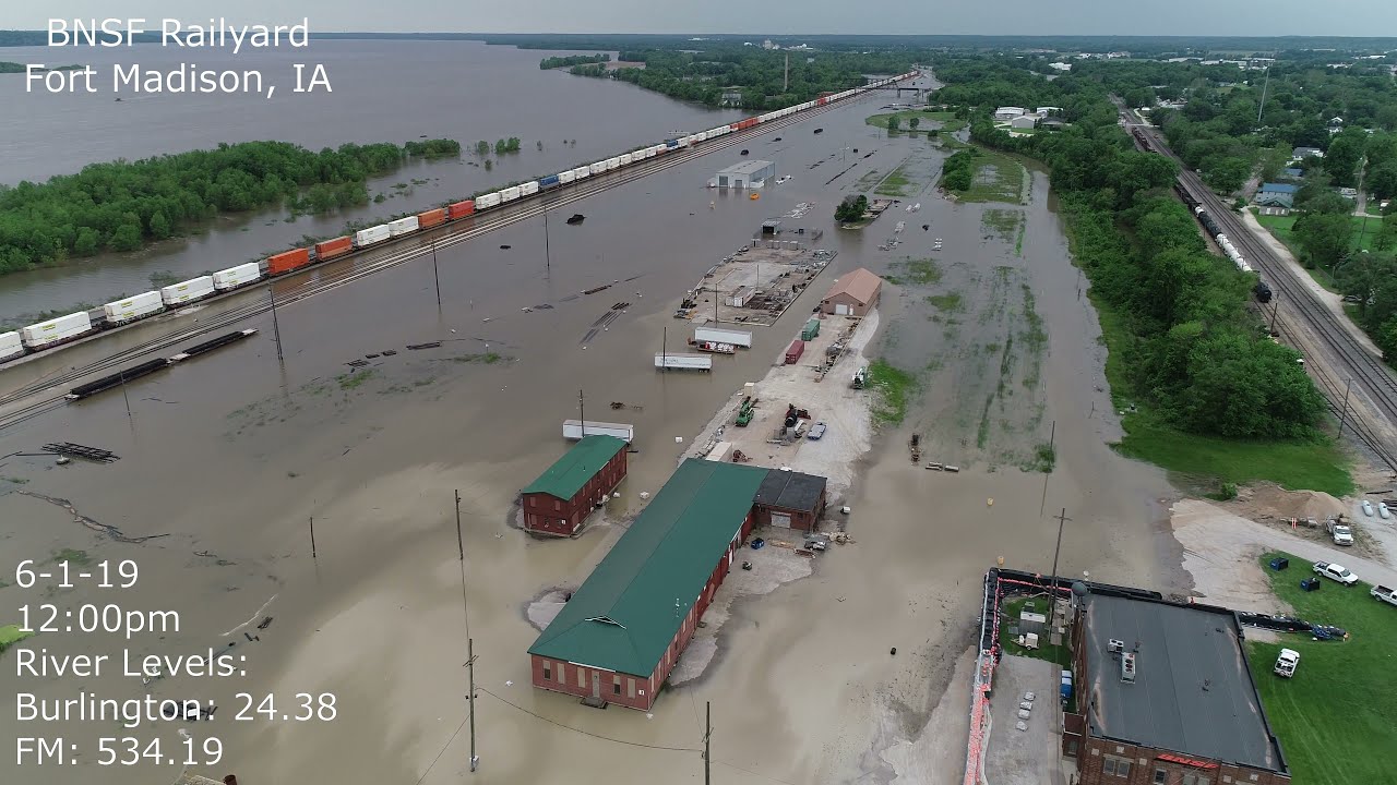 BNSF Fort Madison Railyard Flood 6-1-19 Mississippi Crest