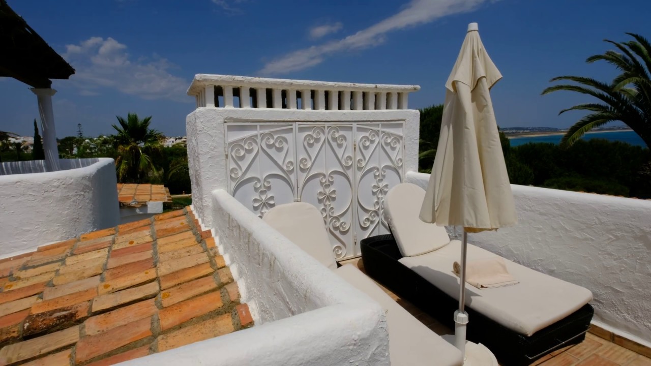 Tour of the Oasis Suite Premium Rooftop at the 5 star luxury resort Vila Vita Parc