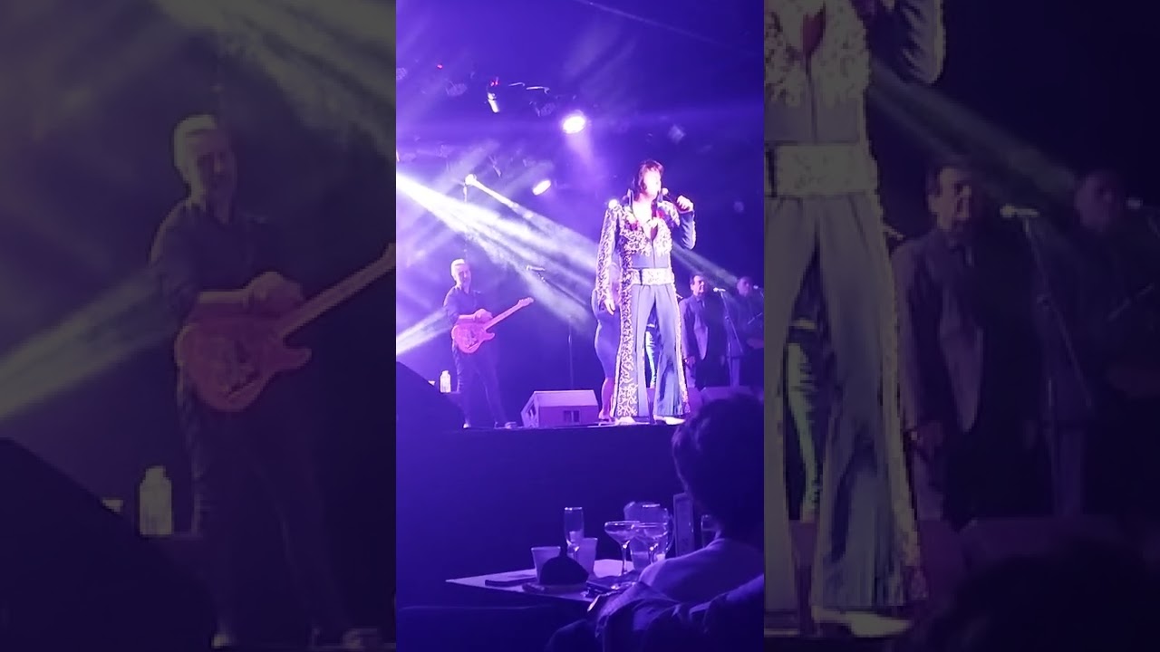 Mark Anthony as Elvis