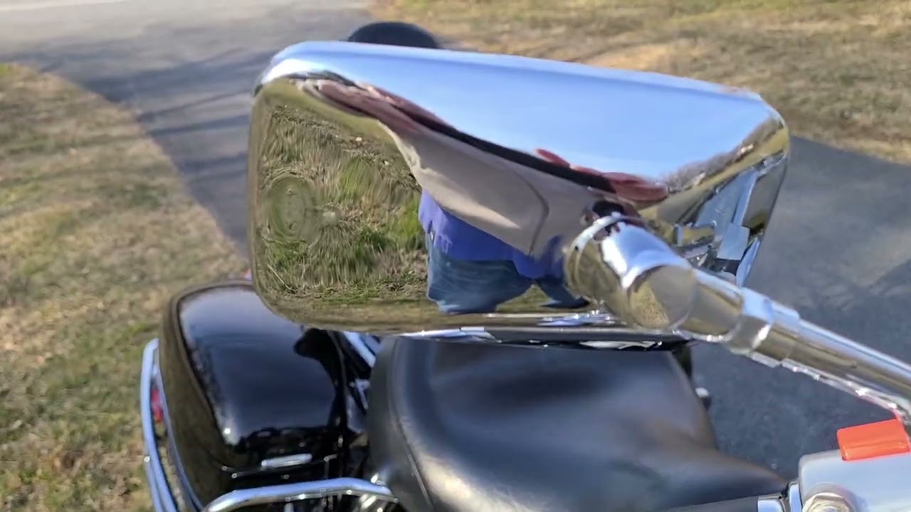2000 Honda Valkyrie. Absolutely Stunning. None nicer. 17840 miles.