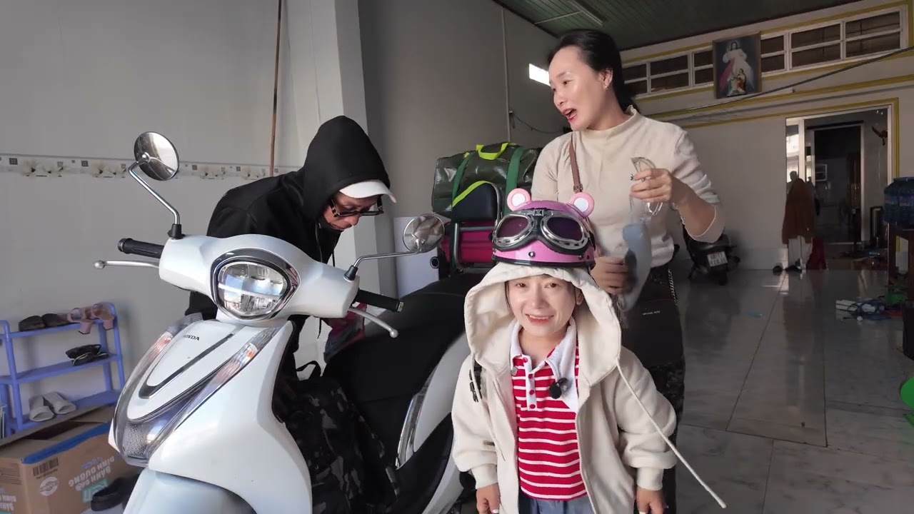 Bộ 3 Anh Em Nhà Ut Hào Hứng Với Chuyến Phượt Đầu Tiên Nhiều Bỡ Ngỡ. || Ut Mini.