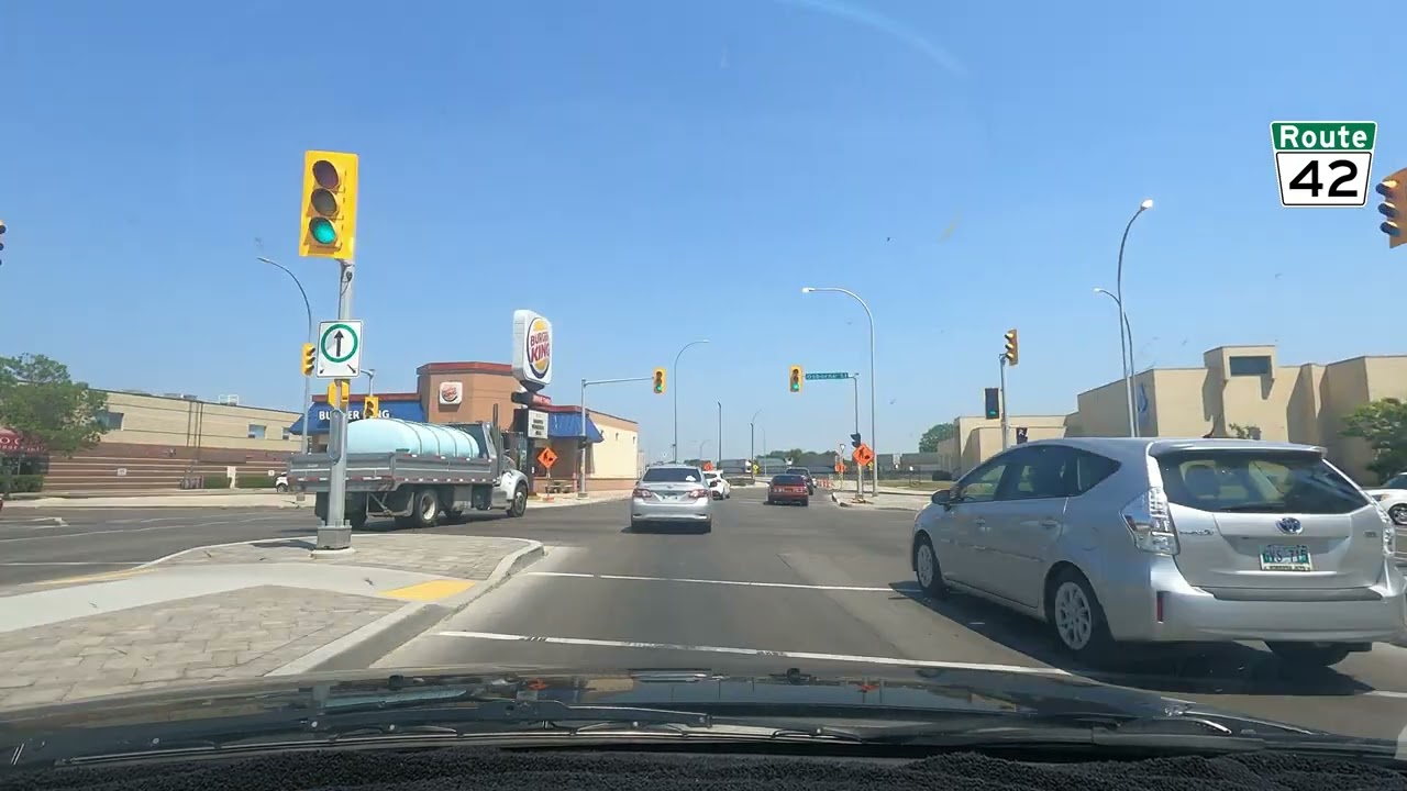 Winnipeg, Manitoba City Tour 2 - Boulevards & Roadways
