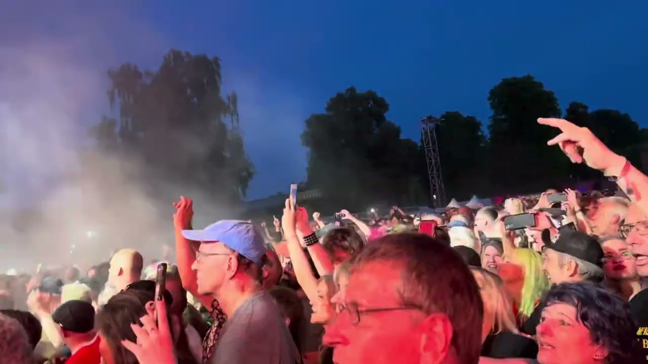 Sex Pistols - Pretty Vacant. Zitadelle Spandau, Berlin 2025