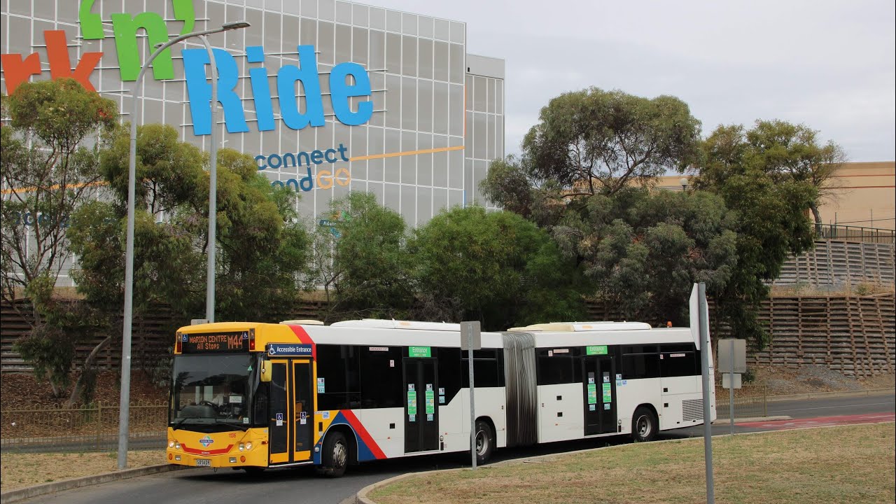 1136 - Scania K320UA, Custom CB60 evo II - Torrens Transit (Adelaide Metro)