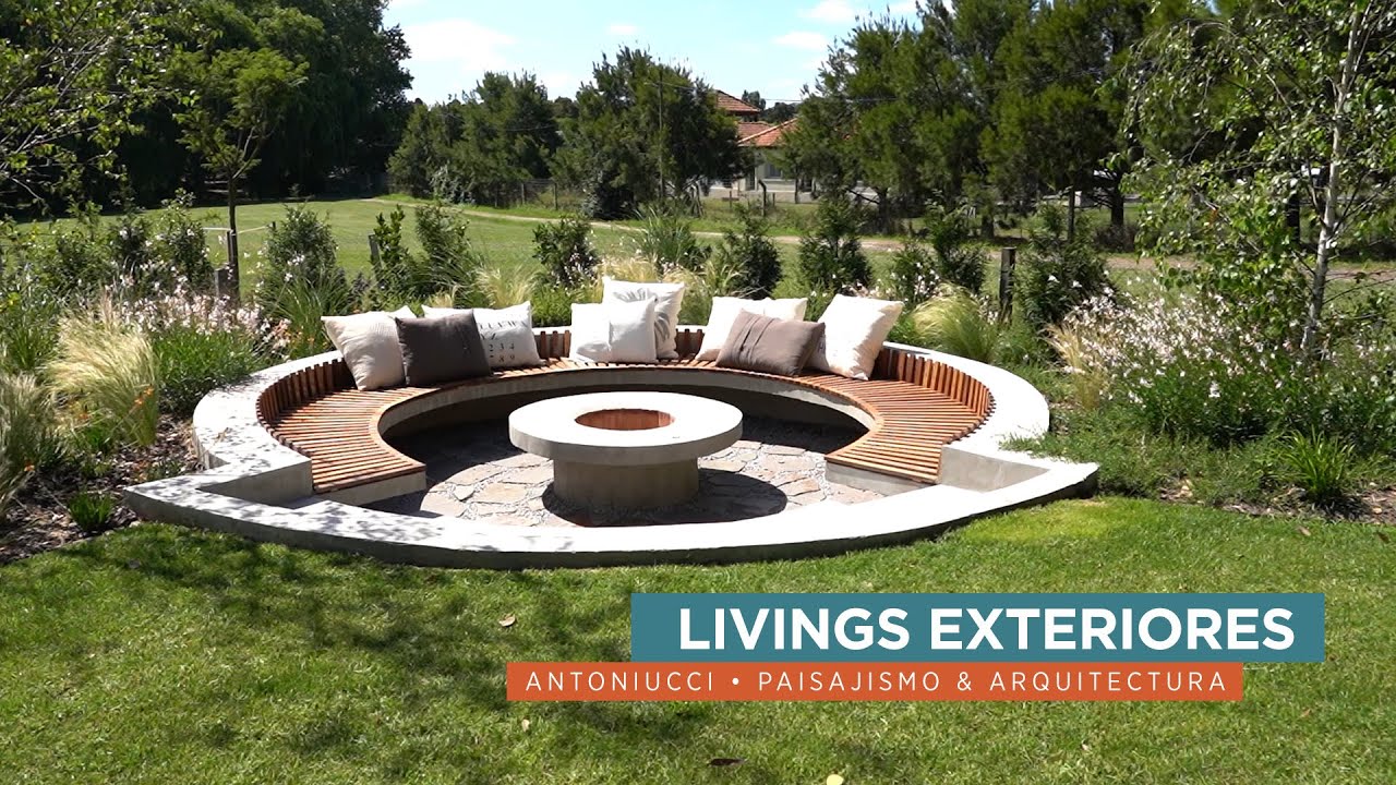 Paisajismo & Arquitectura. Dise&ntilde;os de livings exteriores con fog&oacute;n. Jardines que son tendencia 2023.