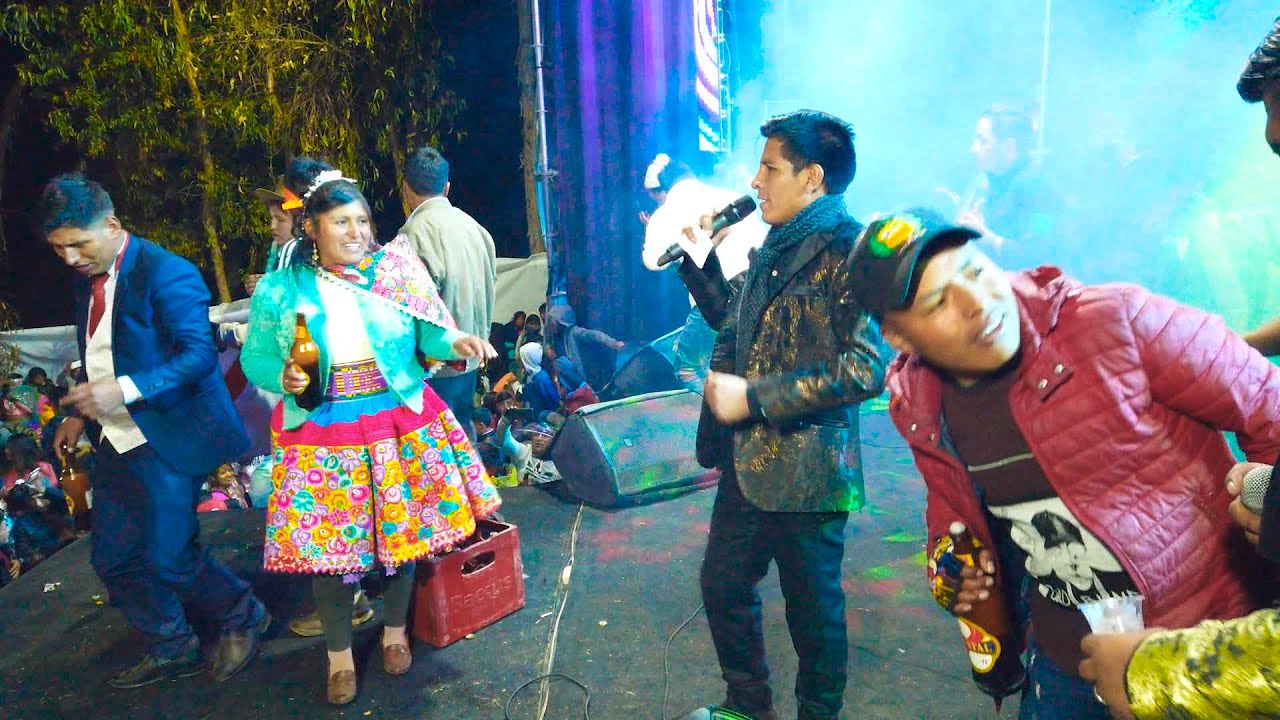 PUMITA CAZADOR EN MATRIMONIO EDWIN Y VERONICA EN CASTILLAPATA