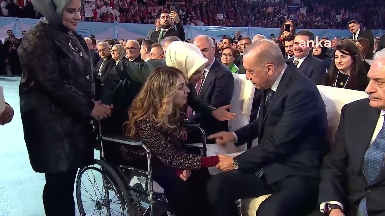 Cumhurbaşkanı Erdoğan, AK Parti Ankara 8. Olağan İl Kongresi'nde konuşuyor
