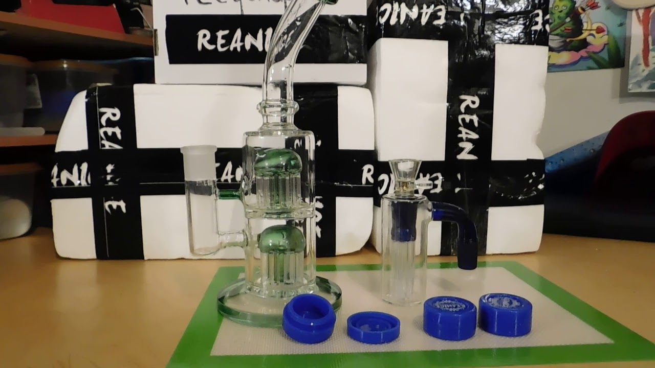 Reeqshop, Reanice bongs