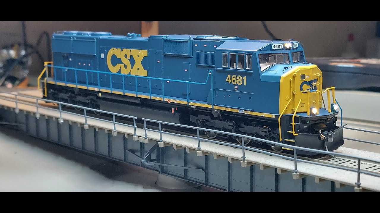 Athearn SD70M DCC install