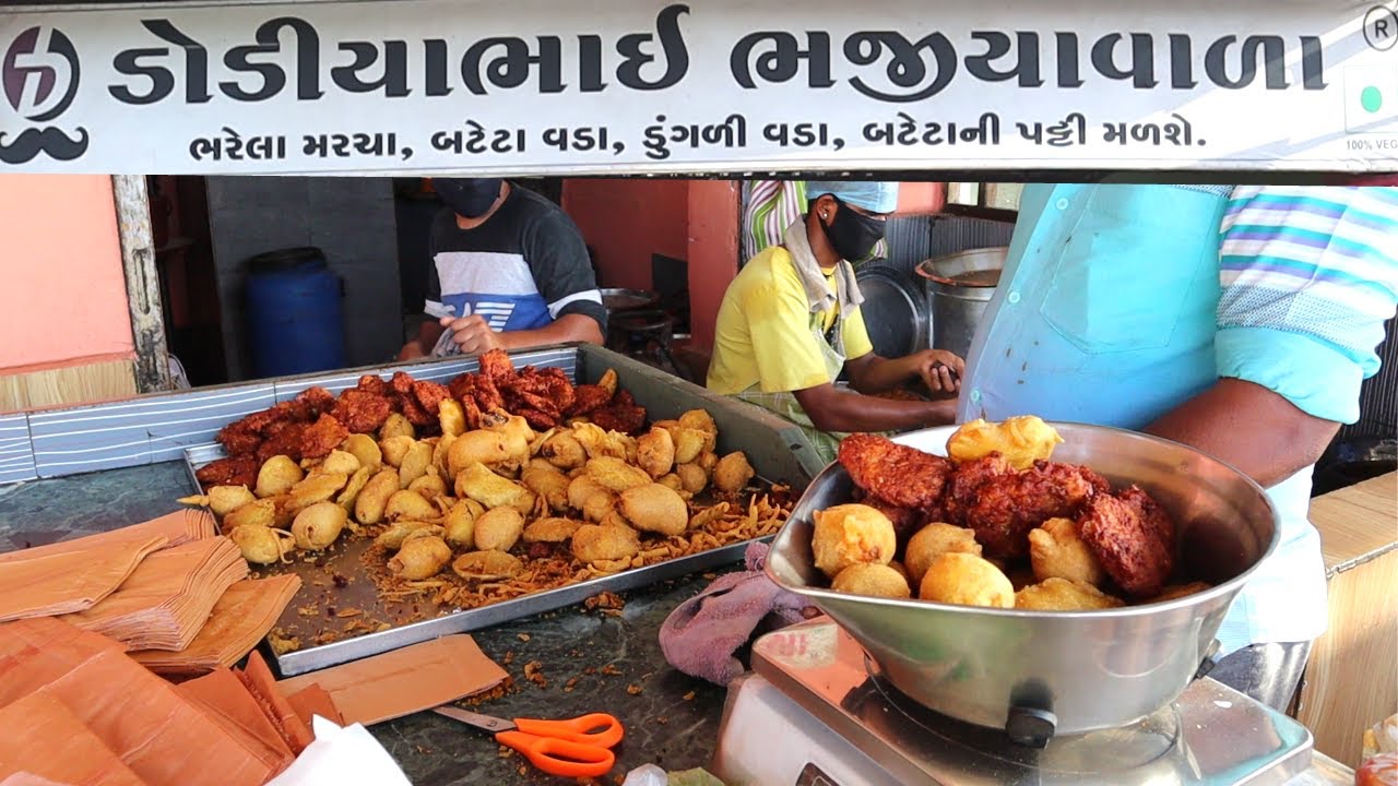 ડોડીયા ભાઈ ભજીયા વાળા  Since 1997 || Dodiyabhai Bhajiyawala Vartej Bhavnagar | Street food Bhavnagar