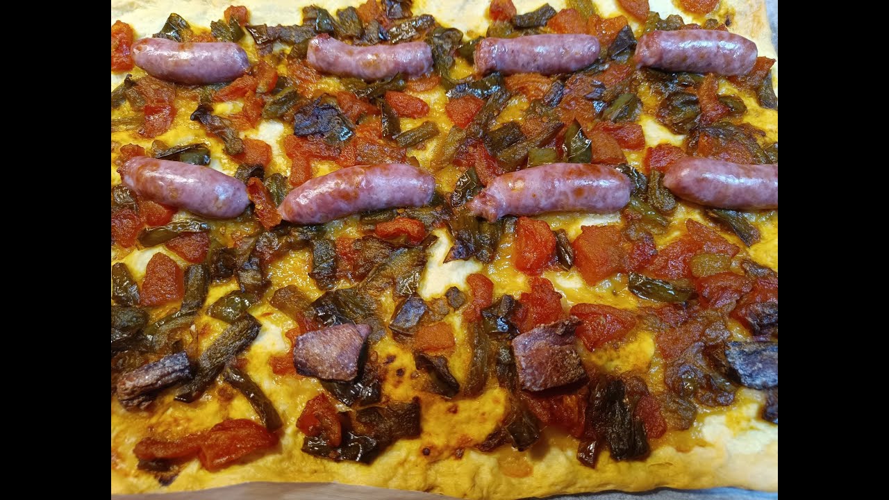 COCA DE PEBRERA AMB TOMACA