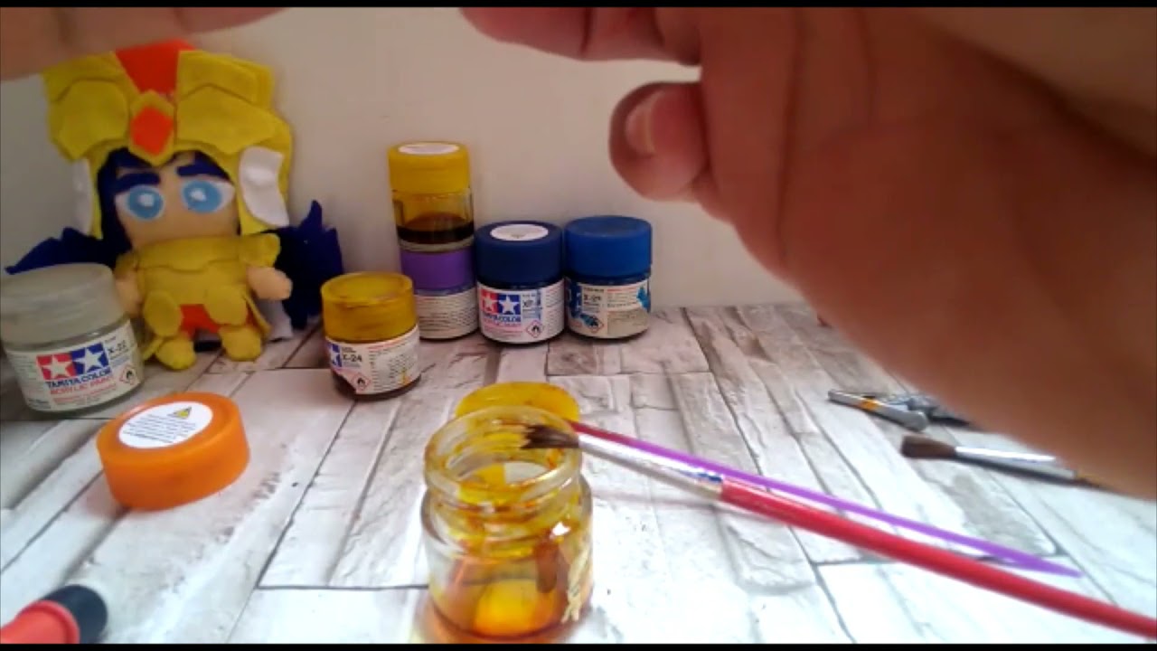 Mezclando tamiya color dorado myth cloth